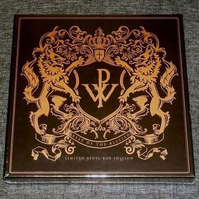Prodám metalové LP boxy ve stavu nové, ceny od 1500,- Kč. - 5
