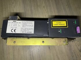 cd changer bmw - 5