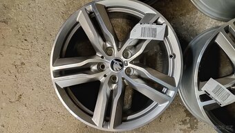 R18 5x112mm BMW X1, X2 a iné modely - 5