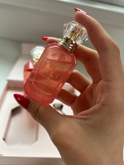 Voňavka Kayali EDEN Sparkling Lychee 39 - 5