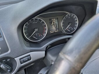 Škoda Octavia 2 facelift 1.6tdi - 5