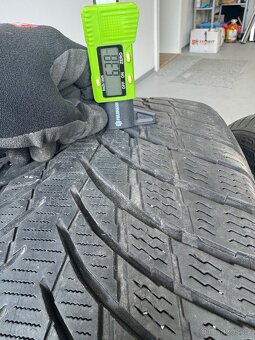 255/35 r20 zimní pneu - 5