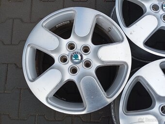 originální alu kola škoda 5x112 r17 - 5