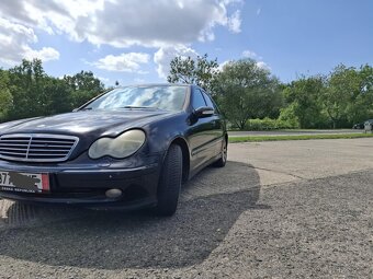 Mercedes - 5
