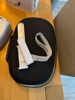 Meta Quest 2 256GB + originál Elite Strap + pouzdro - 5