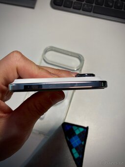 IPhone 17 Air + Pitaka - 5