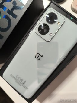 OnePlus Nord 2T - 128GB - 5