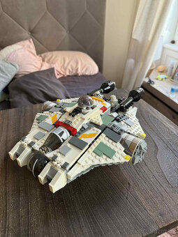 LEGO Star Wars – sběratelské lodě (Republic Gunship, The Gho - 5