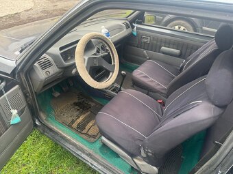 Peugeot 205 na dily - 5