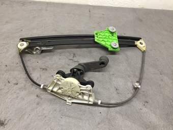 AUDI A4 B6, B7 2000-2007 - ZADNÍ MANUÁLNÍ STAHOVAČKY OKEN - 5