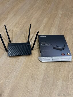 Router ASUS RTN 19 - 5