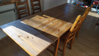Ikea jídelní stůl + 4 židle - 5