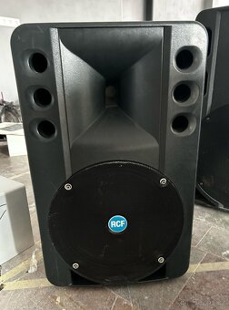 ZVUKOVÁ APARATURA RCF - 5