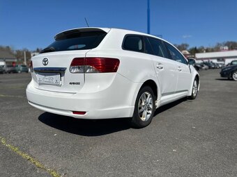 Toyota Avensis - 5