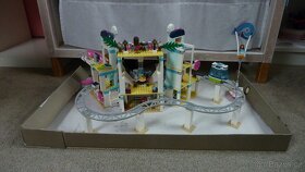 LEGO Friends 41347 Resort v městečku Heartlake - 5