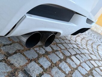 BMW 320i e90 sport packet 140000km Nové CZ - 5