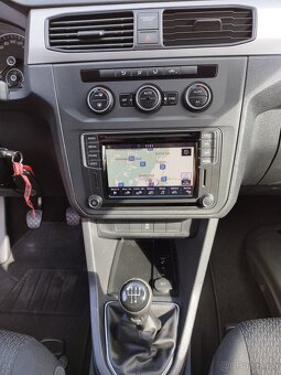 VW Caddy Maxi. 7 míst - 5