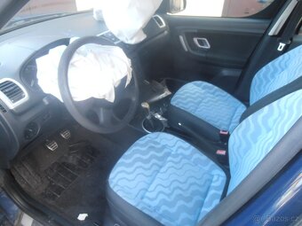 Škoda Roomster 1,6 16V 77 kw BTS 2009 Veškeré ND - 5