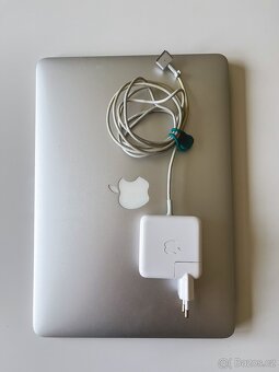 MacBook Air 13" (2017) - 256 GB, funkční, CZ klávesnice - 5