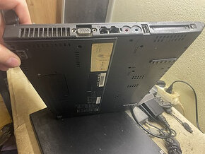 Lenovo R61e-15,4 po upgrade - IC2D T5800@2.00GHz s Windows 7 - 5