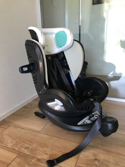 Otočná autosedačka Joie i-spin 360 e + novorozenecká vložka - 5