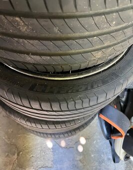 Voltec baracuda Chromy 18 kola+michelin gumy 85% - 5