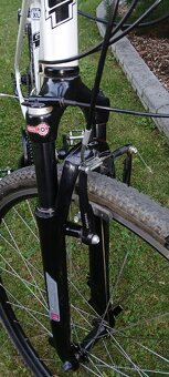 GT Transeo 2.0 XL Trekové kolo - 5