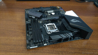 Asus ROG STRIX Z390-E GAMING - 5