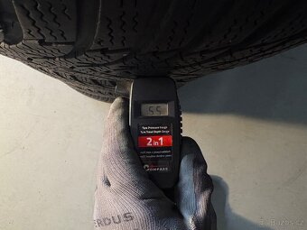 Zimní pneu Kumho 215/60R16 - 5