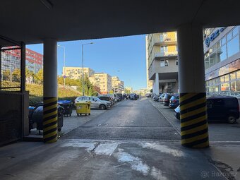 Garážové stání Petržílkova 2570 - Praha 5 - 5