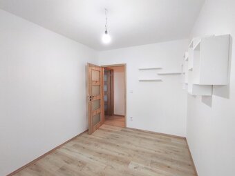 nově rekonstruovaný byt 2+kk/L, Kralupy n.V, sídl. V Zátiší - 5