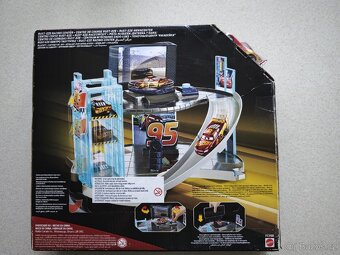 Mattel Disney Pixar Cars 3 Závodní centrum Rust eze - 5