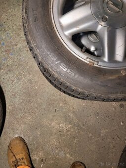Zimní pneu NOKIAN 195/65R15 91H + Al kola Opel - 5