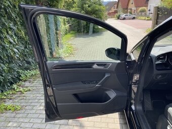 Volkswagen Touran 2.0 TDi Highline DSG 7 MÍST - 5