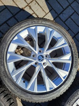 NOVÉ 18" Zimní Škoda DOFIDA Superb IV 4 3P Original ET44 - 5