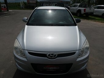 Hyundai i30 1.6CVVT,90kW,Trikolor,NovéČR - 5