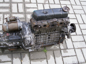 Motor Škoda 100 - 5