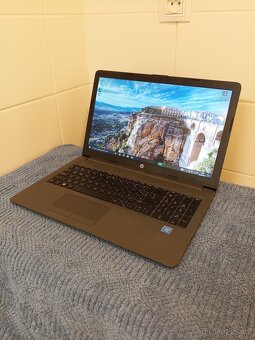 Notebook HP 250 G7 - Hezký stav - 5