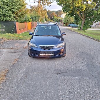 Mazda 2. 1,2i Dovoz Rakousko. - 5