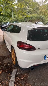Volkswagen Scirocco R 2.0 195 kw DSG - 5