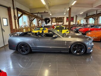 Ford Mustang Shelby GT500, rok 2010 - 5