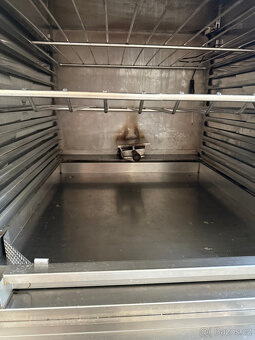 Nízkoteplotní zařízení 3 v 1 Cook & Hold SMOKER Alto Shaam - 5