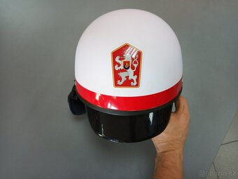 Na prodej moto helma VB s kšiltem velikost S , M , L, XL - 5