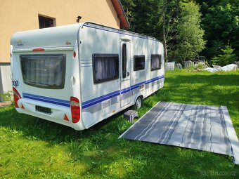 Karavan, Obytný přívěs Hobby 550  De Luxe - 5