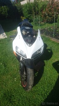 Honda CBR 1000RR 06-07 - 5