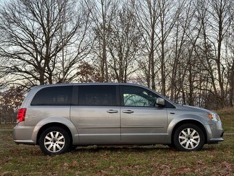 Dodge Grand Caravan - 5