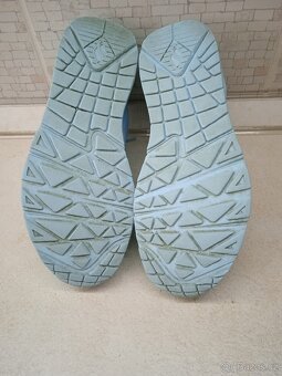 Botasky Skechers Uno 36 - 5