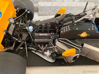 F1 1:18 Autoart, Senna - 5