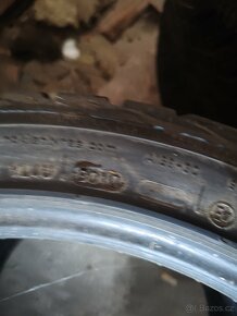 Nokian WR 235/40 R18,zimni - 5