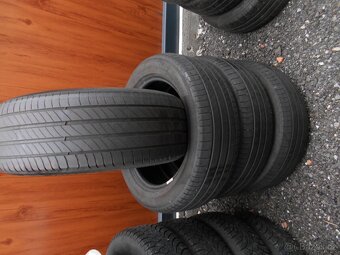 pneu sundaná z nového vozu-michelin 205/55/17 - 5